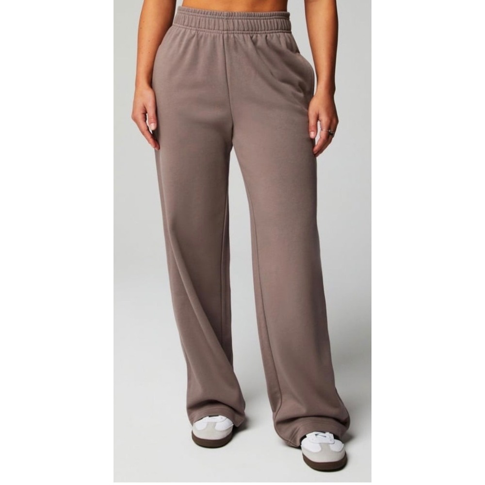 Fabletics Wide Leg Sweatpants Taupe Brown‎ High Waisted Lounge Pants - Size M